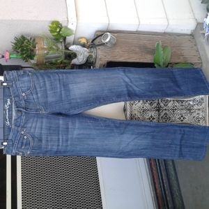 Women's American Eagle size 4 Jeans inseam 30 in